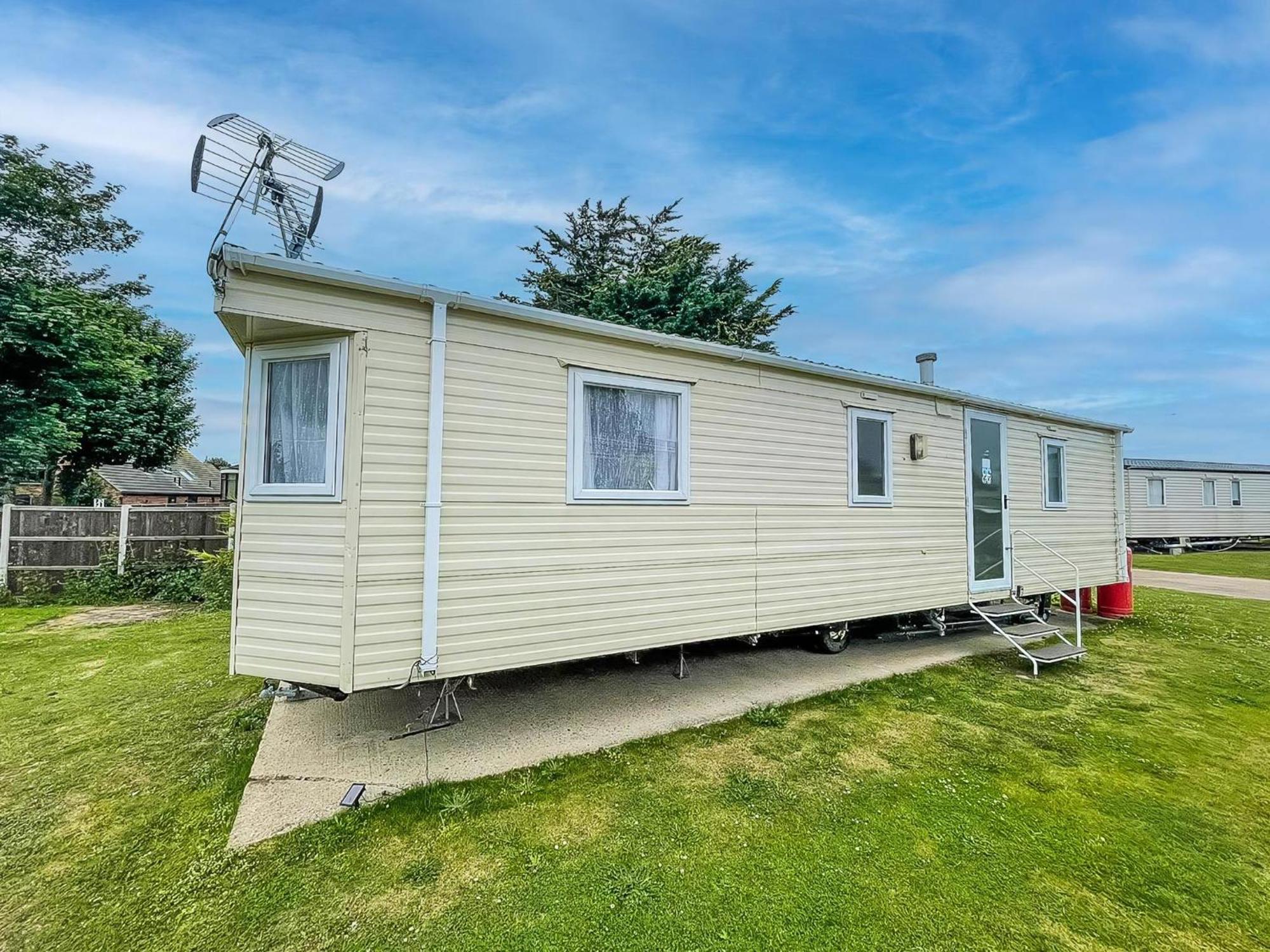 Great Caravan At Breydon Water Holiday Park, Ref 10086B Belton with Browston Extérieur photo