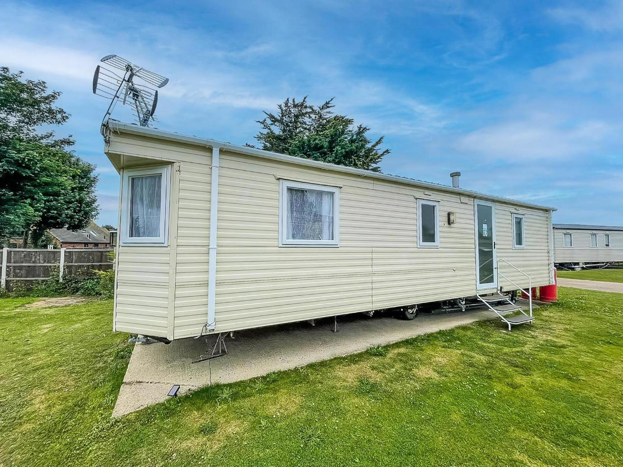 Great Caravan At Breydon Water Holiday Park, Ref 10086B Belton with Browston Extérieur photo