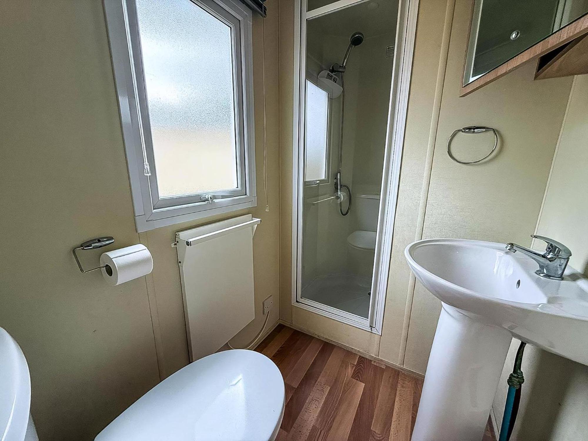 Great Caravan At Breydon Water Holiday Park, Ref 10086B Belton with Browston Extérieur photo